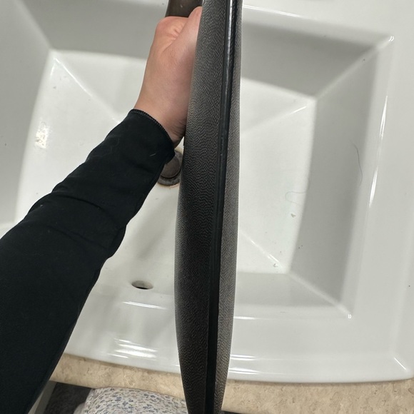 Authentic YSL pouch in all black - Picture 8 of 10